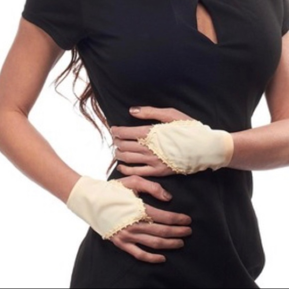 Vintage Nylon double woven  fingerless shortie gloves